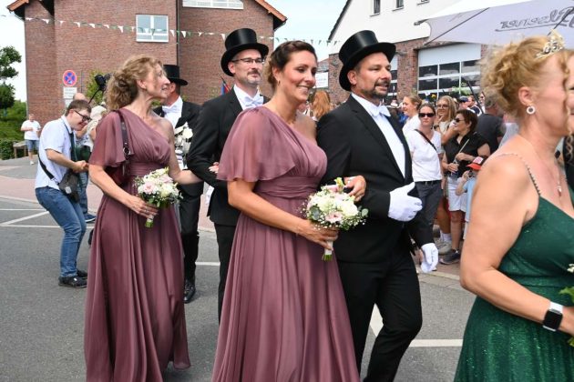 Parade der Kilian-Sch&uuml;tzengilde Altschermbeck 2026