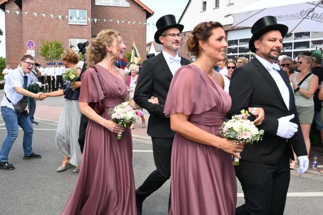 Parade der Kilian-Sch&uuml;tzengilde Altschermbeck 2026