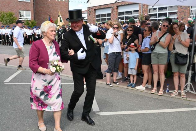 Parade der Kilian-Sch&uuml;tzengilde Altschermbeck 2026