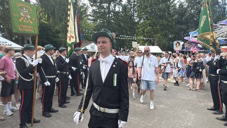Parade der Kilian-Sch&uuml;tzengilde Altschermbeck 2026