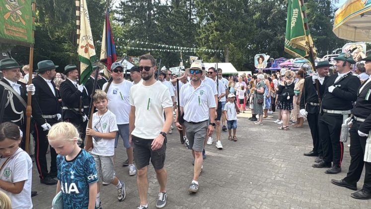 Parade der Kilian-Sch&uuml;tzengilde Altschermbeck 2026