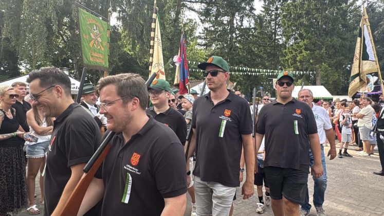 Parade der Kilian-Sch&uuml;tzengilde Altschermbeck 2026
