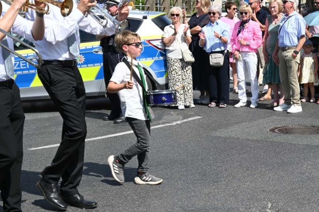 Parade der Kilian-Sch&uuml;tzengilde Altschermbeck 2026