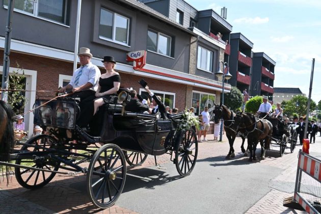 Parade der Kilian-Sch&uuml;tzengilde Altschermbeck 2026