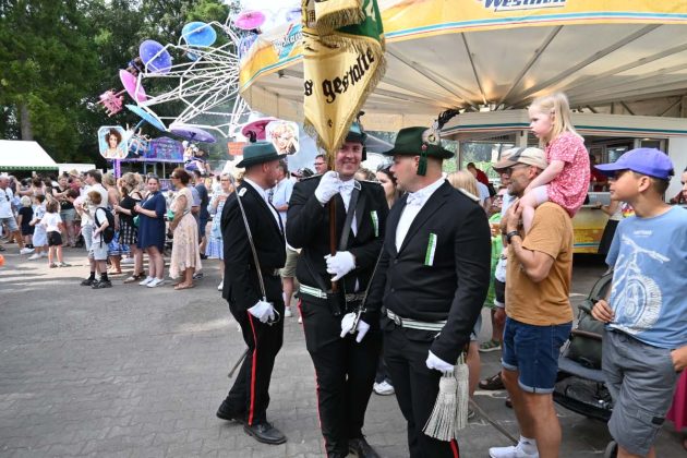 Parade der Kilian-Sch&uuml;tzengilde Altschermbeck 2026