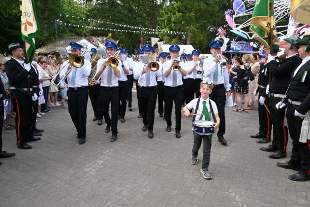 Parade der Kilian-Sch&uuml;tzengilde Altschermbeck 2026