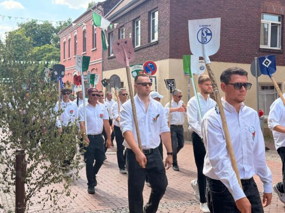 Parade der Kilian-Sch&uuml;tzengilde Schermbeck 2026
