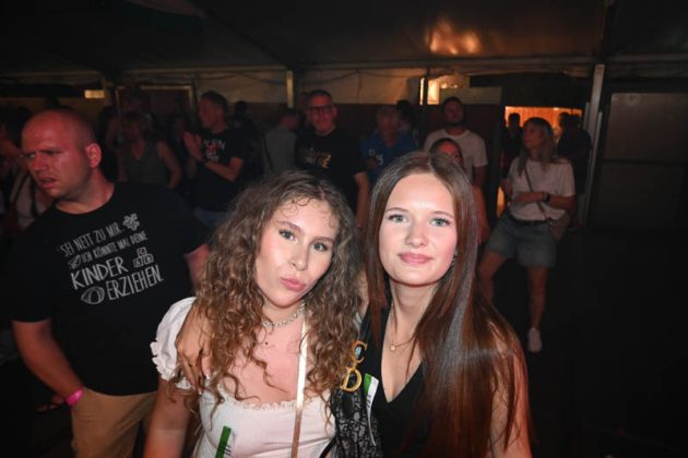 Partyabend im Festzelt der Kilian-Sch&uuml;tzengilde Altschermbeck 2026 - Bild 024