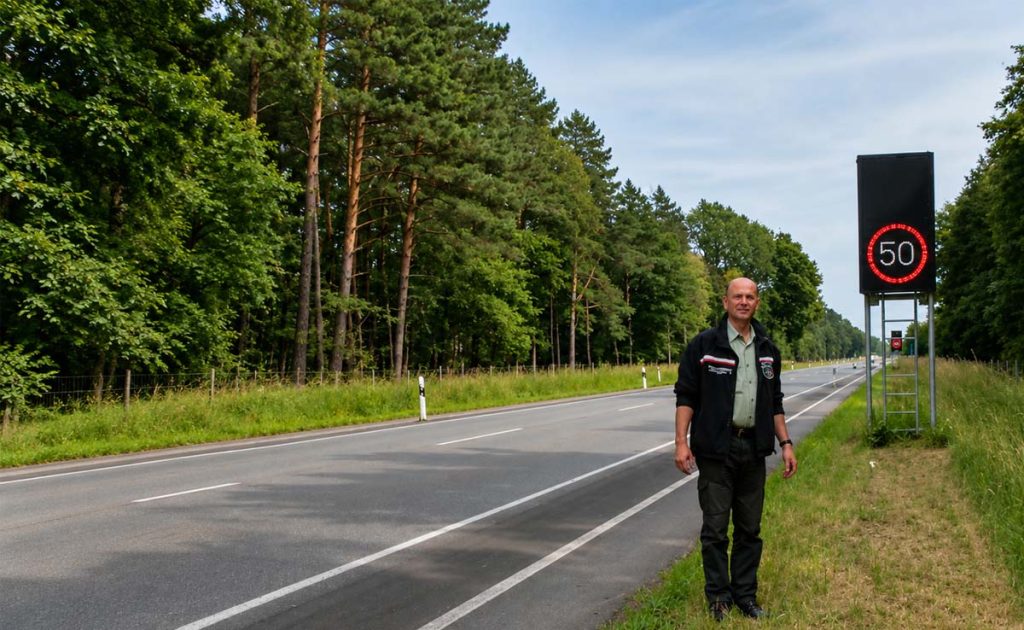 Wildwarnanlage an der B224 zwischen Erle, Schermbeck und Dorsten